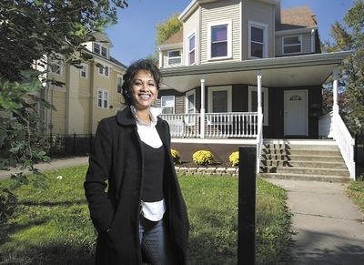 A Hartford community lender widens its footprints